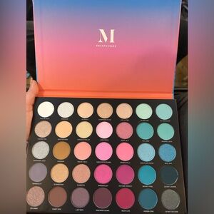 Morphe 35S Sweet Oasis Eyeshadow Palette